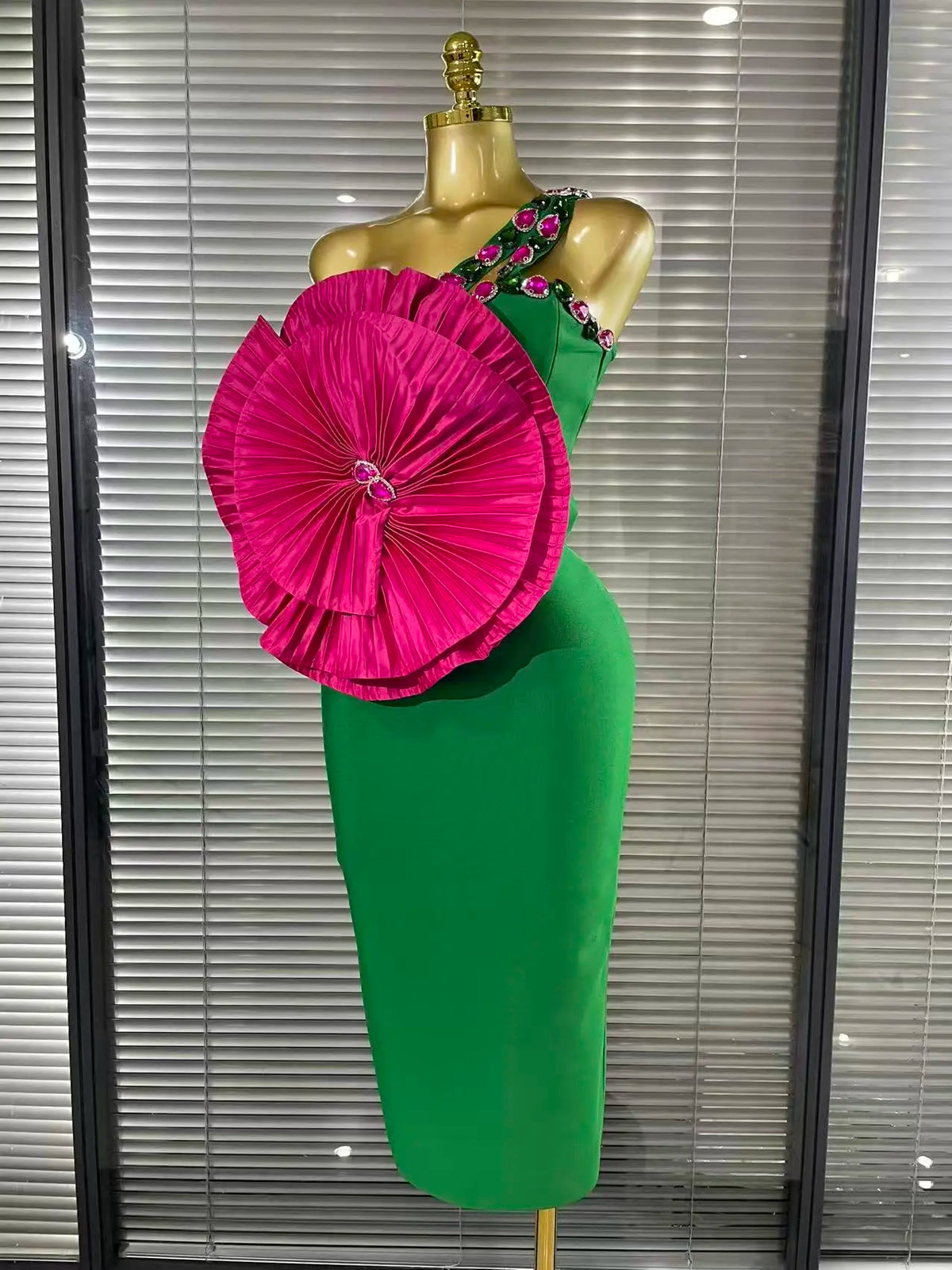 Big Rosered Florals Green Color Women Sexy One Shoulder Sparkly Crystal Bodycon Bandage Mid-calf Dress Celebrate Nightclub Wear