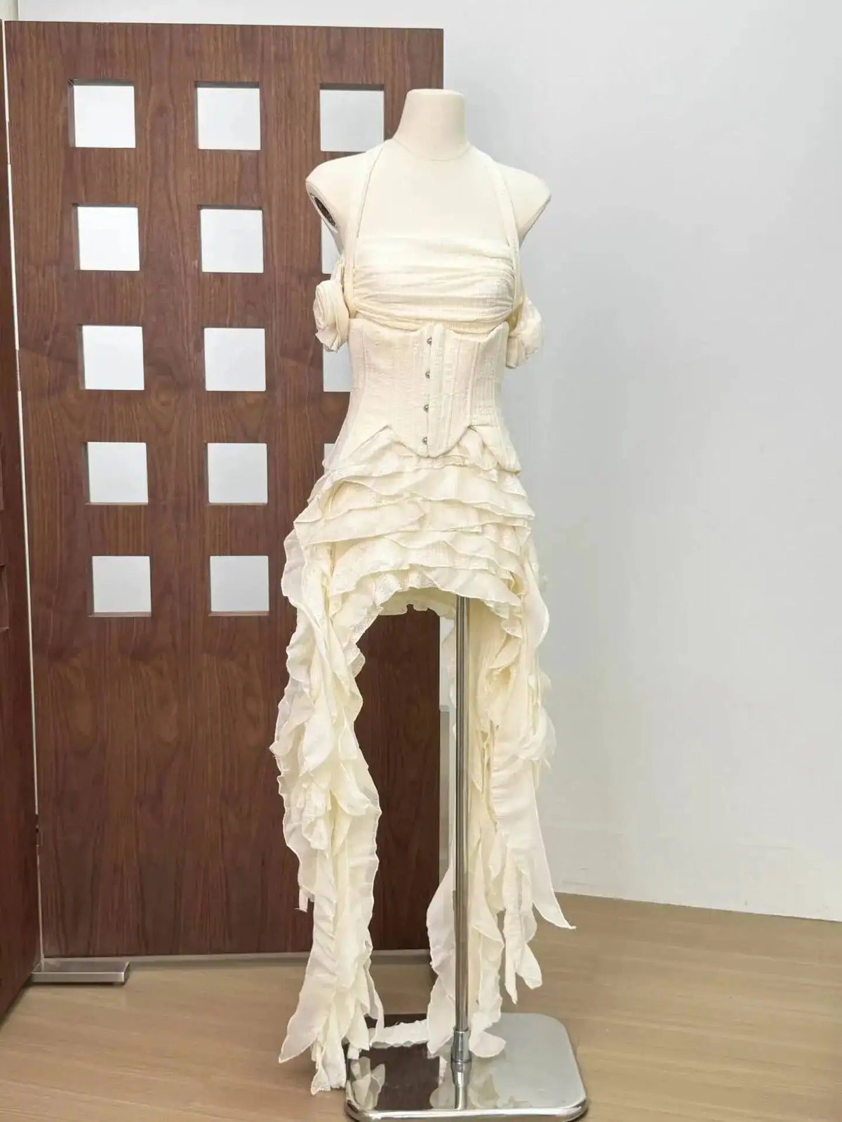 IEQJ Fashion Solid Color Dress Women's Fringe Strapless Dress Waistband Same Color Shorts 2025 Summer New Tide 3QW1034
