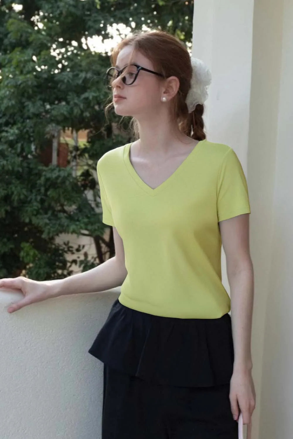 VIMLY Women's Casual V-neck Loose T-Shirt 2026 Summer Short Sleeve Cotton Blend Simple Commute Pullover Versatile Tees Top A0811