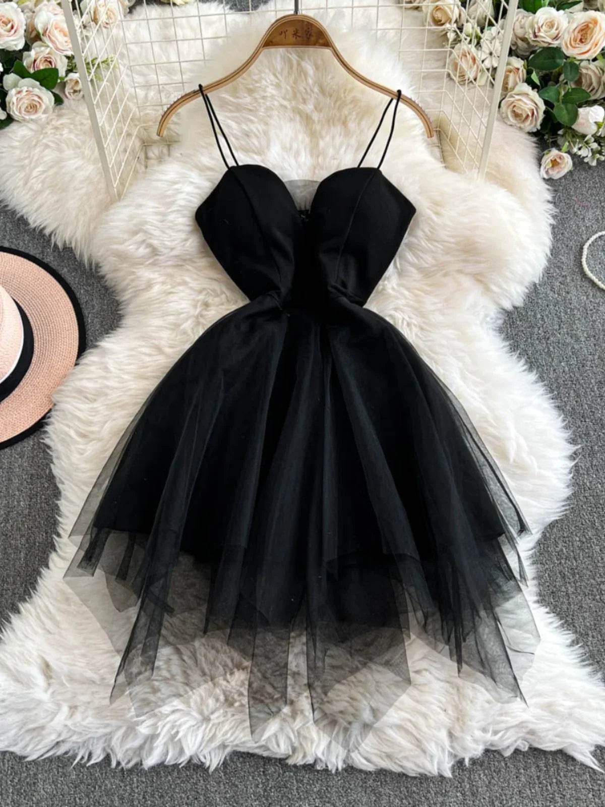 Foamlina White Princess Dress Women's Spring Autumn 2026 New Waist Tight Backless Black Mesh Splicing Tube Top Tutu Dress