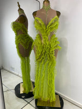 Women Luxury Green Prom Gowns Sleeveless Turtleneck Rhinestones Mesh Ruffles Transparent Maxi Long Evening Party Stage Costumes