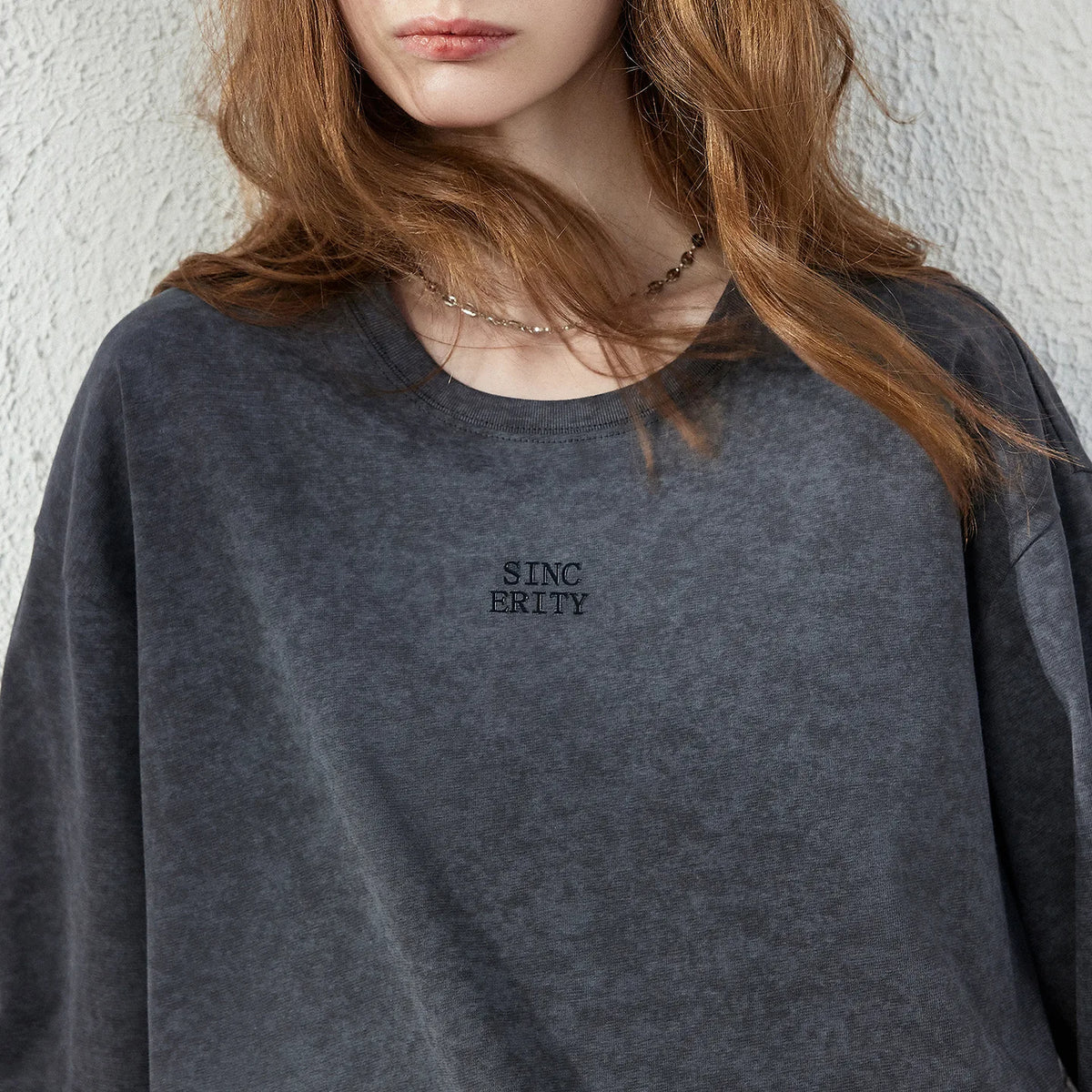 TOYOUTH Women T‑Shirt 2026 Autumn New Batik Cotton Long Sleeve Vintage Loose Letter Print Dark Grey Tops