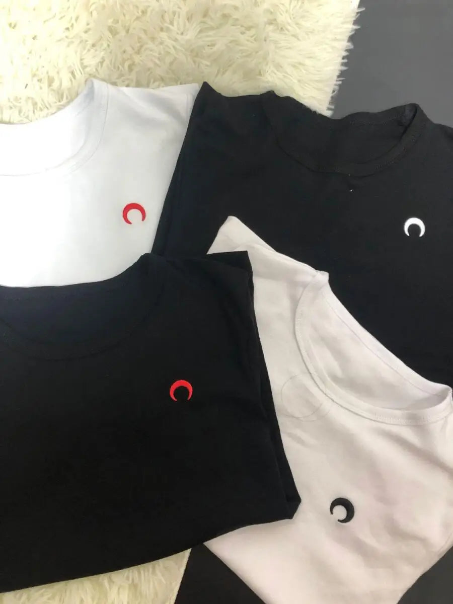 Retro Basic T Shirt Women Embroidered Moon European American Classic Short Sleeve Summer Slim Fit Elastic Crescent Round Neck