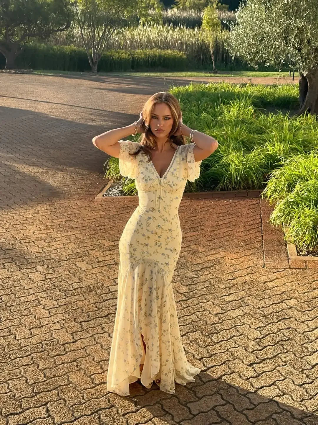 Women Elegant Printed Chiffon Maxi Dress Sexy V-neck Waist-cinching Short Sleeve Slim Gowns Chic 2026 Summer Lady Vacation Robes