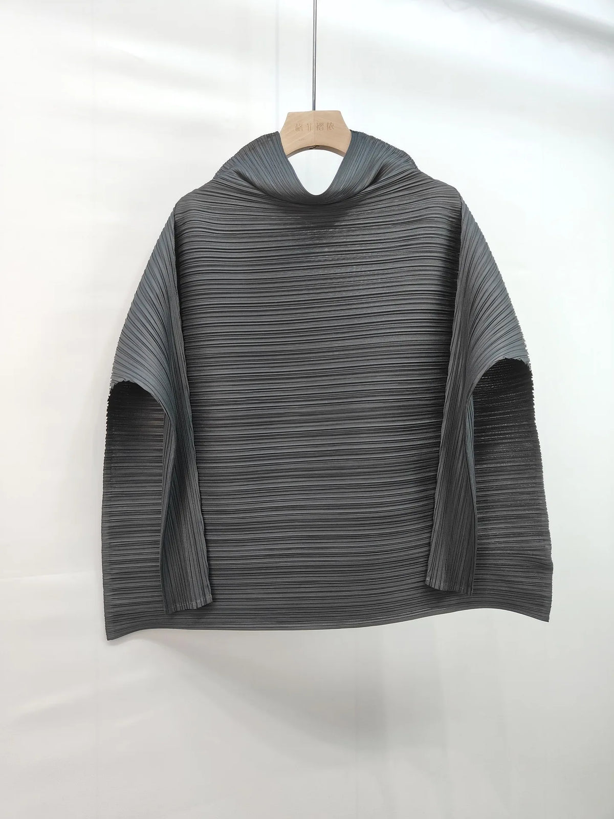 LANMREM 2026 New Maroon Pleated Women's T-shirt Casual Style Long Sleeved A-line Scarf Collar Chic Loose Pullover Tops 2DB2827