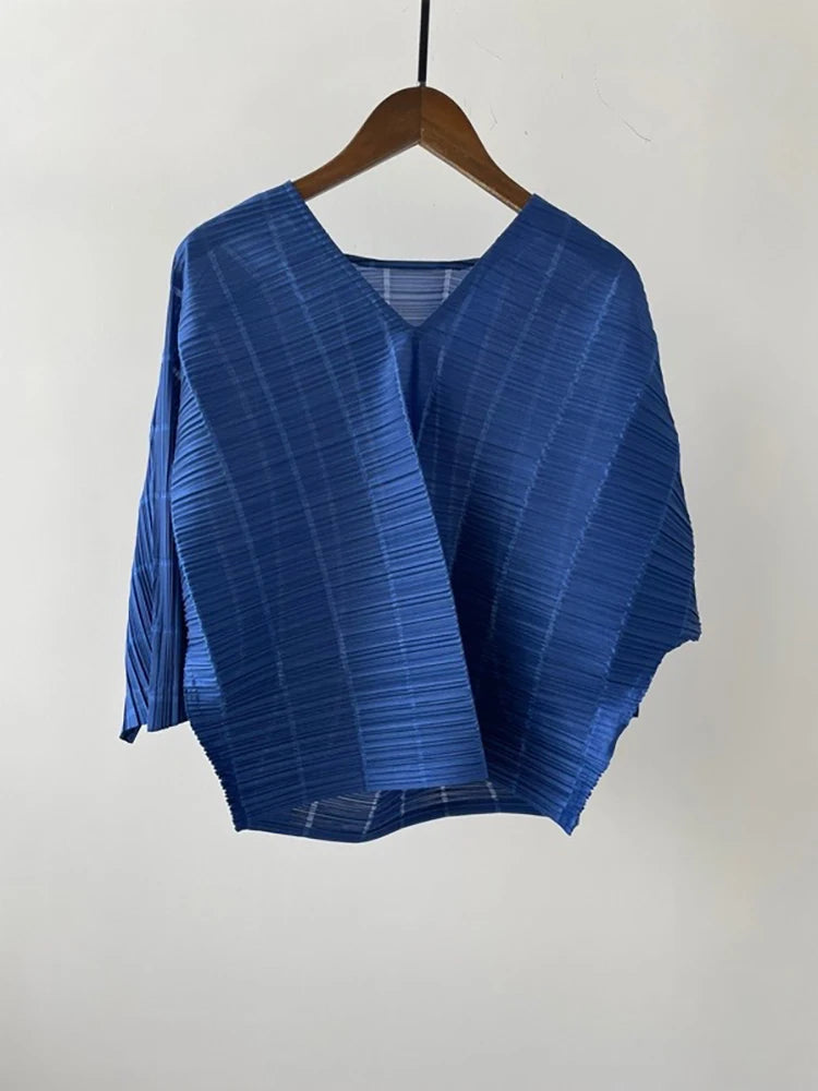 Miyake Pleated Drape V-neck Loose Bat Tops Women Summer High Fashion New Korean Style Designer Classical Causal T-shirt