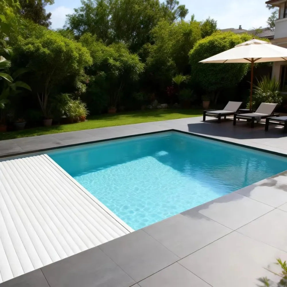 Automatic PC Pool Cover Fully Enclosed Safety, Waterproof Retractable Insulated Slatted Swimming Pool Protection Cover Outdoor