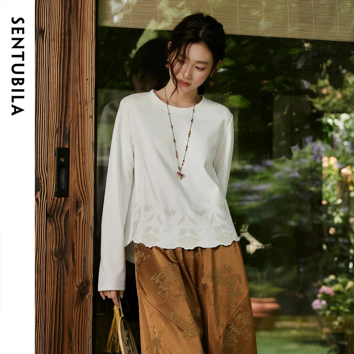 SENTUBILA Women Off White Long Sleeve T-Shirt 2026 Autumn Fall Ladies Tees Embroidery Cotton Blend Knitted Tops Woman 163TG7320