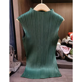 Miyake Pleated Sleeveless Undershirt 2026 New Simple Versatile Slim Simple Solid Color T-shirt Women Thin Stretchy Tops Clothes