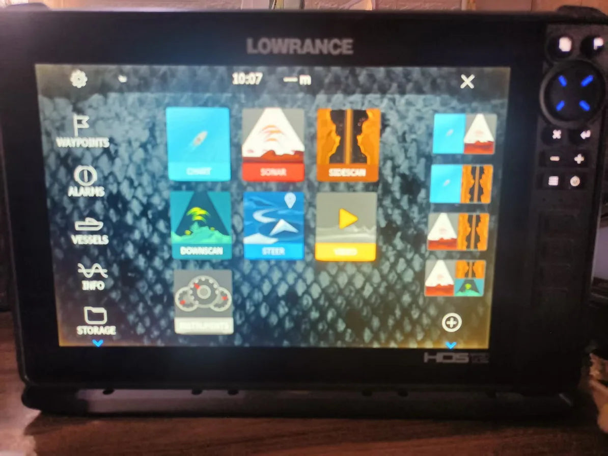 Lowrance HDS Live-12 PRO GPS Marine Chartplotter Yacht, sailboat, navigation fish finder SONAR