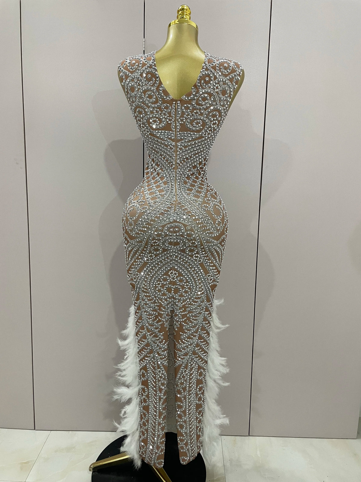 Women Sparkly Rhinestone Feathers Sleeveless O Neck Bodycon Long Dress Wedding Guest Gowns Luxury Birthday Evening Party Dress