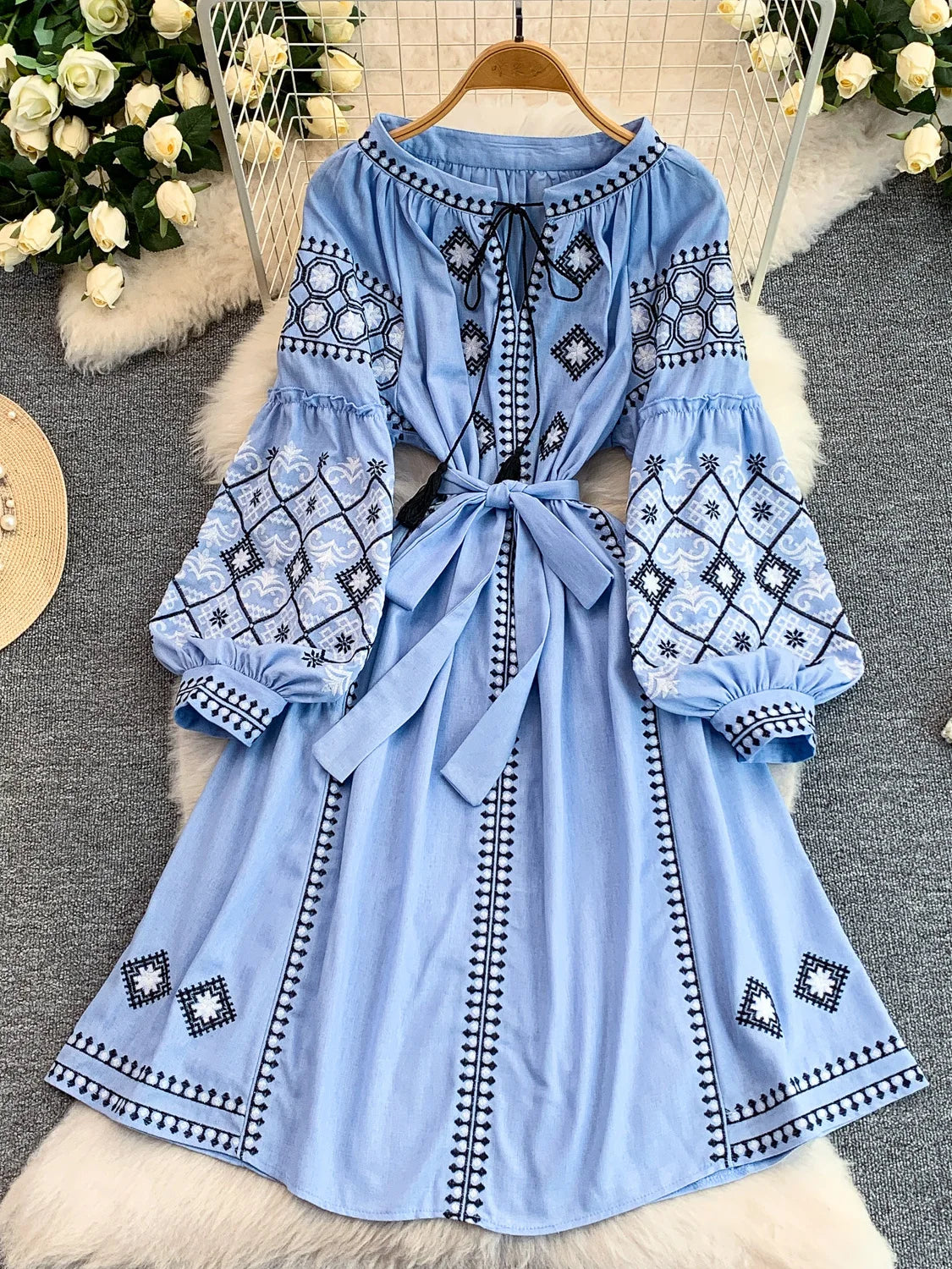 Retro Embroidered Belted round Neck Dress Women's Loose A-Line Midi Skirt Spring Summer Fashion City Commute Casual Dress