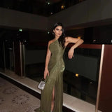 Elegant Off Shoulder Sleeveless Evening Gown Fashion High Waist Solid Color Dress Pleated Ribbon Sparkly Party Dress For Banquet