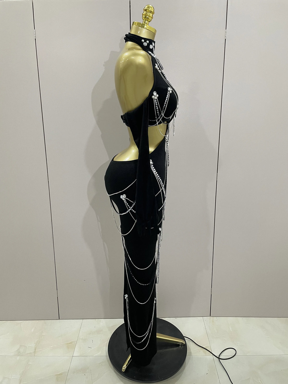 2025 Women Sparkly Diamonds Tassels Chain Balck Sexy Halter Backless Long Dress Evening Birthday Party Celebrate Stage Costume