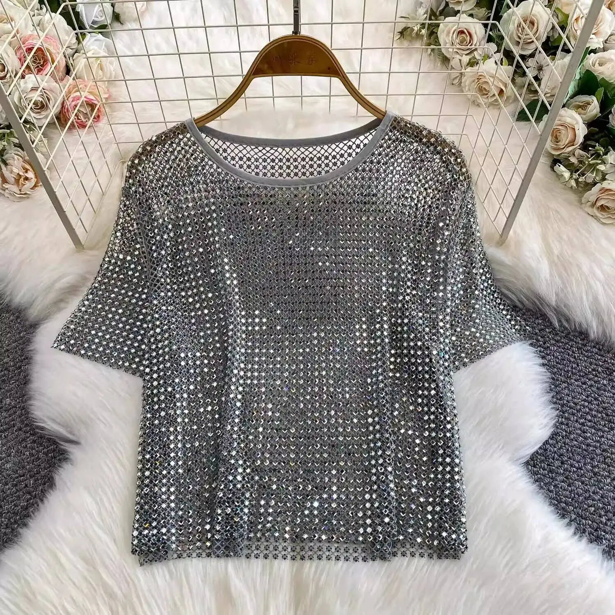 SHENGPALAE 2026 New Autumn Fashion Women Clothing Round Neck Short Sleeves Mesh Hollow Out Pullover T-shirt
