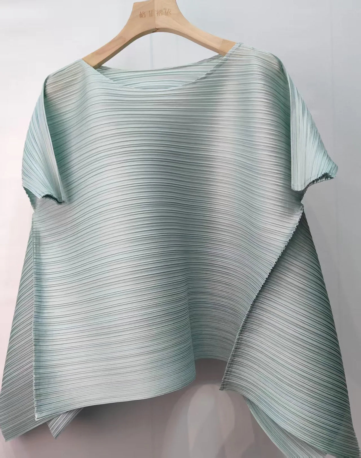 LANMREM Premium Pink Pleated Asymmetrical Women's T-shirt Batwing Sleeve Round Neck Loose Fit Daily Commute Pullover Top 2DB7499