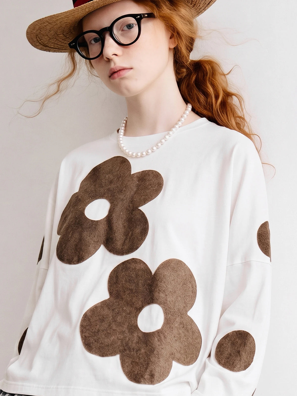 imakokoni original autumn loose white T-shirt women's artistic versatile plush flower casual long sleeved top