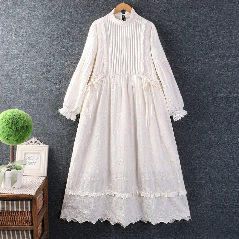 Spring New Women Japanese Small Fresh Lace Collar Embroidery Solid Color Dress