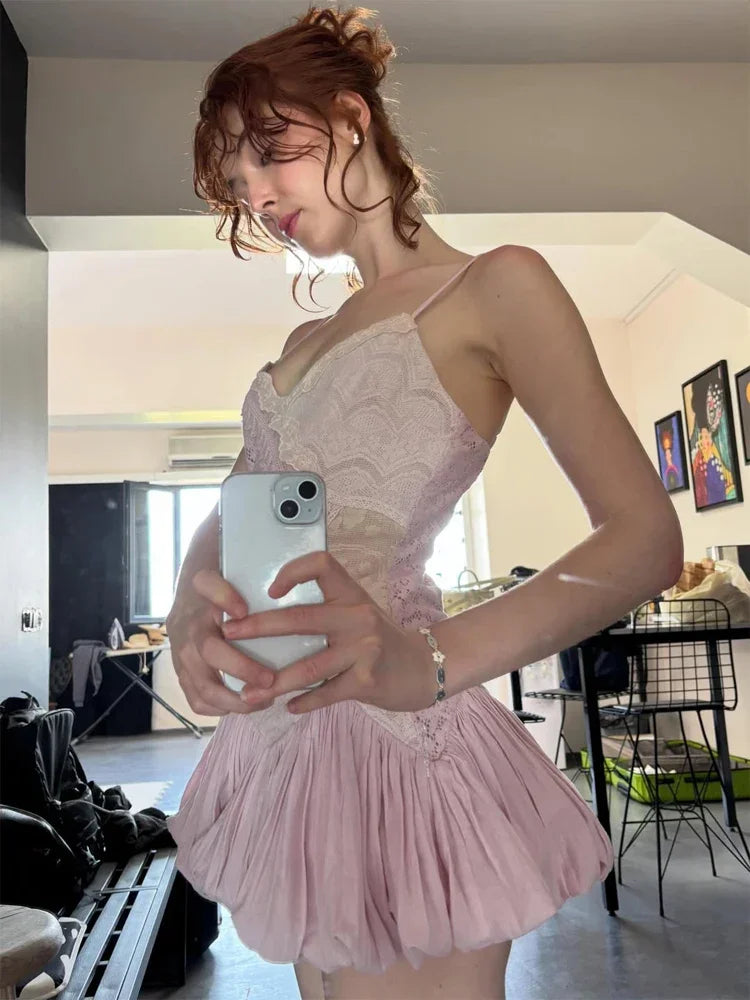 Pink Color Block Lace Spaghetti Strap Mini Dress Women Sweet Deep V Sleeveless Bubble Hem Dresses Lady Daily Dating Casual Gown