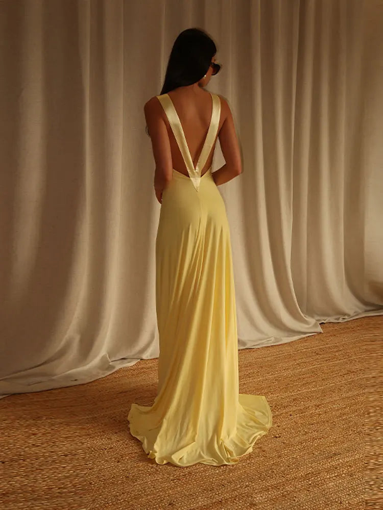 Fashion V-neck Backless Slim Fit Long Dress Minimalist Style Ankle-length Delicate Dresses 2026 Lady New Holiday Club Party Gown