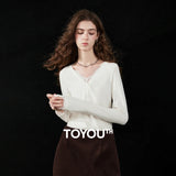 TOYOUTH Women T-shirt 2026 Winter New Lace Patch Fake Two Piece V Neck Cropped Fitted Top