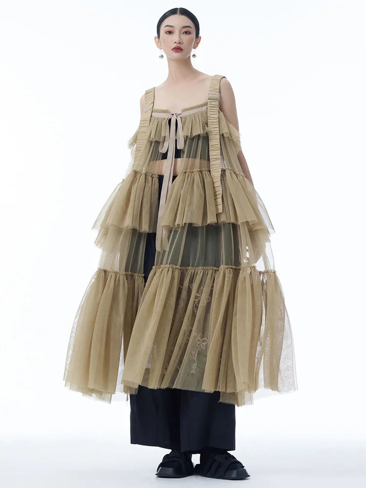 [EAM] Women Black Mesh Perspective Big Size Strap Dress New Square Collar Sleeveless Fashion Tide Spring Summer 2026 1DJ1242