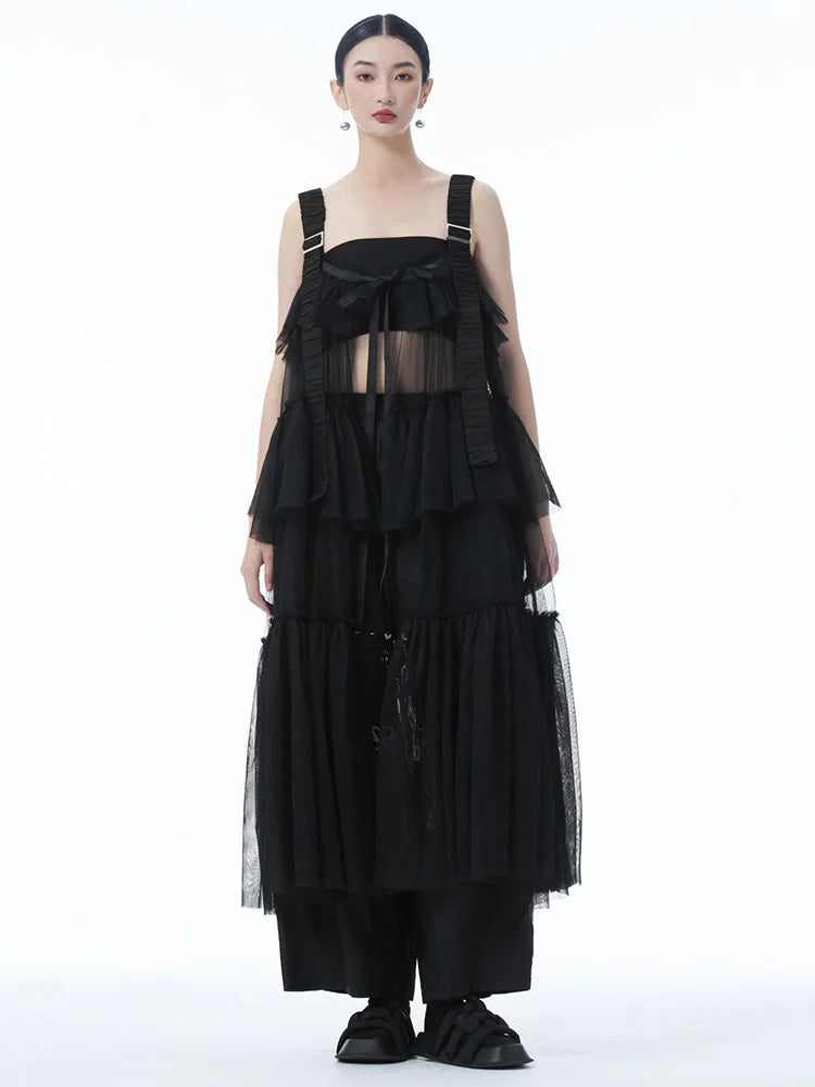[EAM] Women Black Mesh Perspective Big Size Strap Dress New Square Collar Sleeveless Fashion Tide Spring Summer 2026 1DJ1242