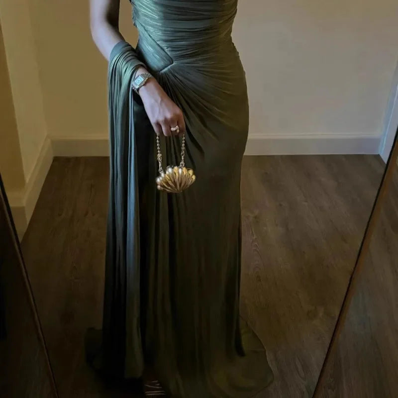 Elegant Off Shoulder Sleeveless Evening Gown Fashion High Waist Solid Color Dress Pleated Ribbon Sparkly Party Dress For Banquet
