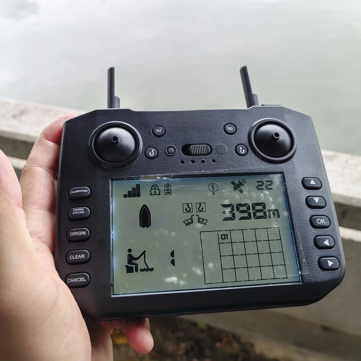 Flytec V030 12V High Speed Sonar Fish Finders GPS Electronic Fence Remote Control Fishing Bait Boat With Motor 180 Ancho