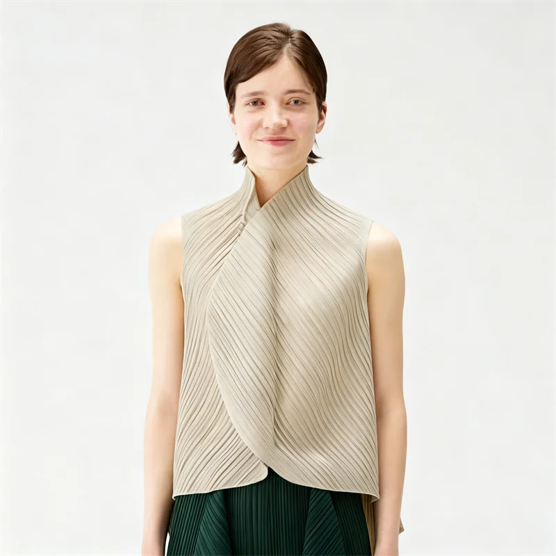 Miyake Pleated High-neck Sleeveless Women Leaf Fold Top