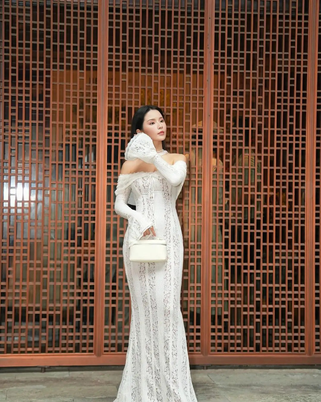 Oligai Autumn Off-Shoulder Maxi Dress Elegant Lace Flare Sleeves Red Evening Party Dress Women's New Arrival 2025 Cocktail Dress