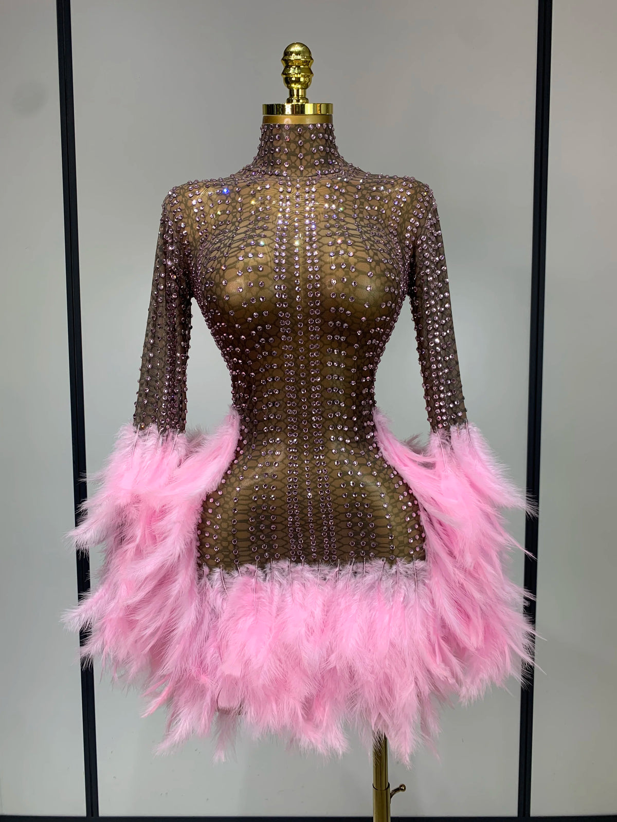 Women Luxury Birthday Dress Rhinestones Mesh Feathers Bodycon Mini Celebrity Evening Club Party Dress Nightclub Stage Outfit