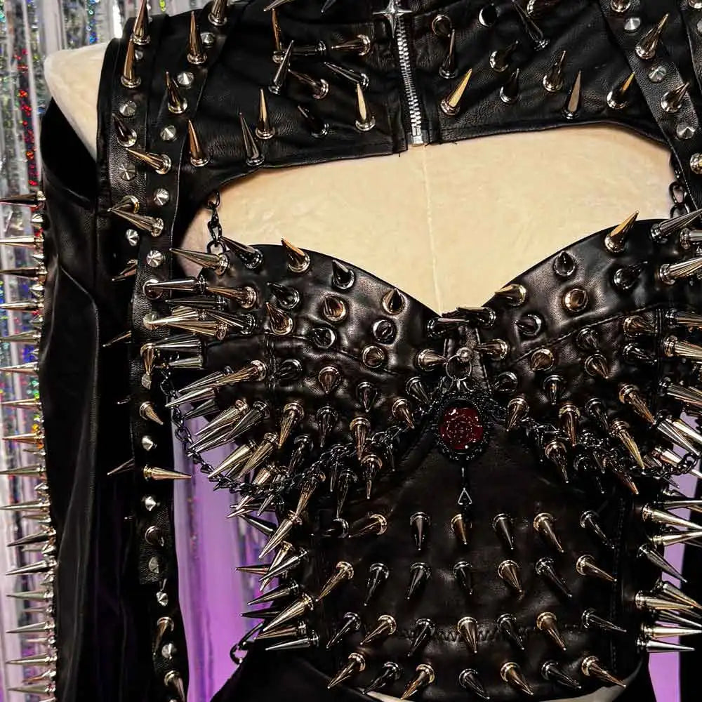 Women's Y2K Gothic Black PU Leather T-shirt Spiked Boho Emo Punk Rock Grunge Rave Festival Tops Bra with Spikes for Teens