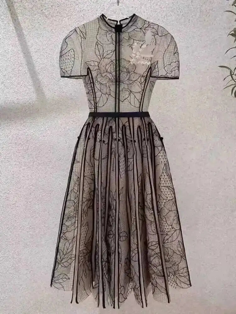 DEAT Elegant Dress O-neck Embroidery Gauze Patchwork A-line Solid Women's Evening Party Dresses 2026 Spring New Fashion 35Z927
