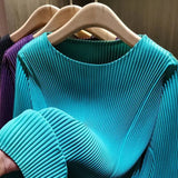 LANMREM High-end Turquoise Women's Pleated T-hsirt Flared Sleeve Long Sleeve Loose Fit Casual Stylish Pullover Top 2DB7543
