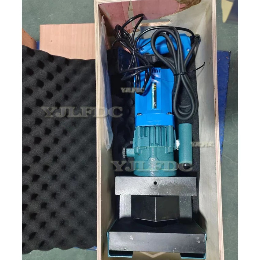 98aef013-2bdf-4d0d-8b82-51a509eda500